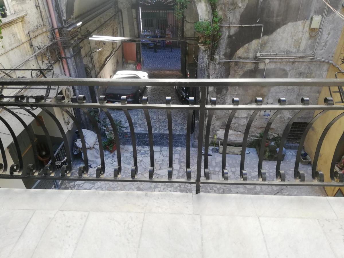 A Napoli Lägenhet Exteriör bild